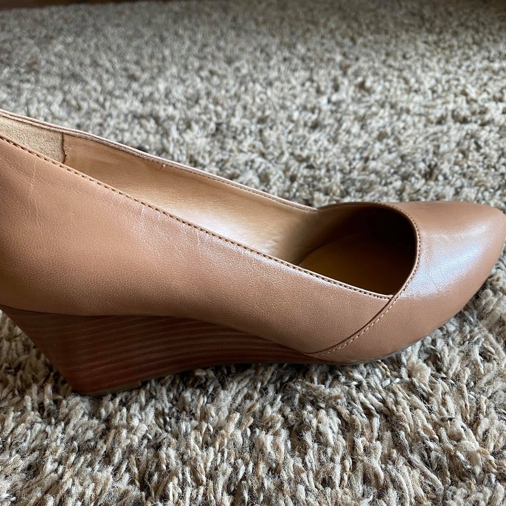 Franco Sarto beige wedge, size 6.5